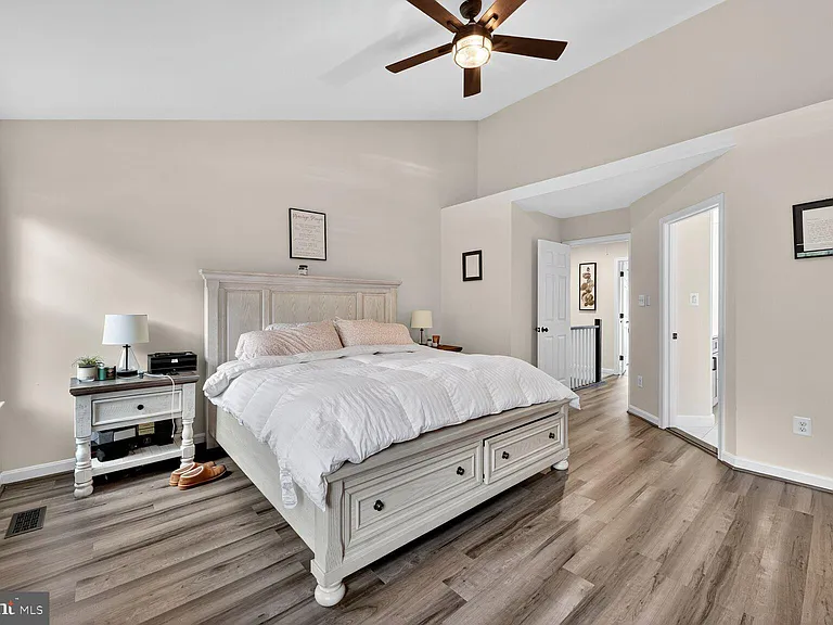 13486 Grouserun Ln — Photo 19