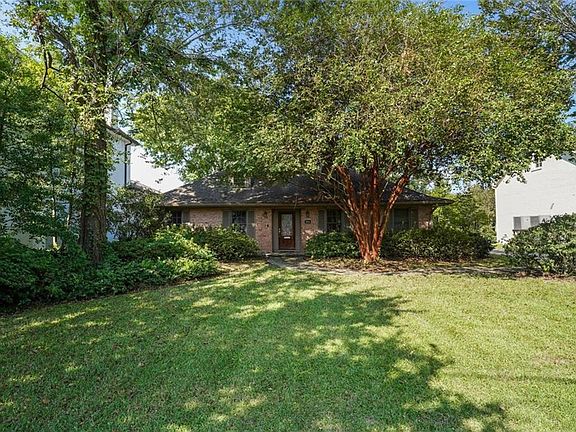 2nd image of 5656 Bellaire Dr