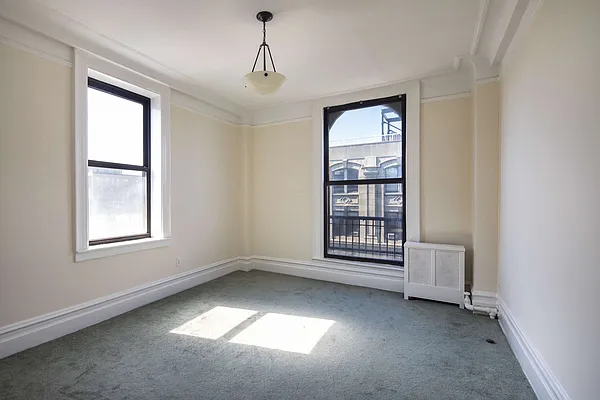 Sold by Brown Harris Stevens | media 19