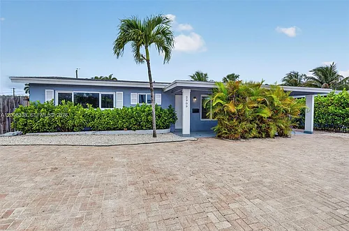 2909 NW 9th Ave Photo 1