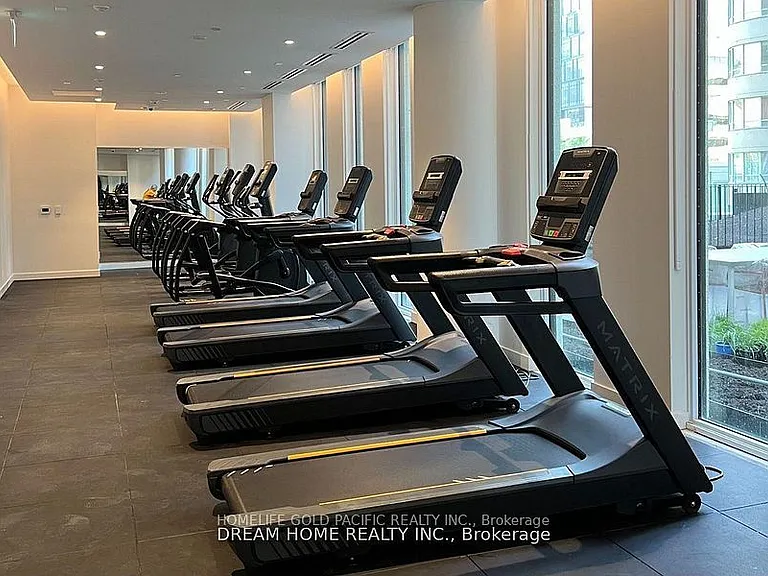 230 Simcoe St #1333 — Photo 21