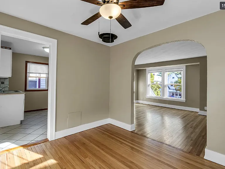 379 Victoria Blvd #2 — Photo 7
