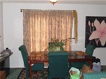 5th image of 7235 Askew Ave