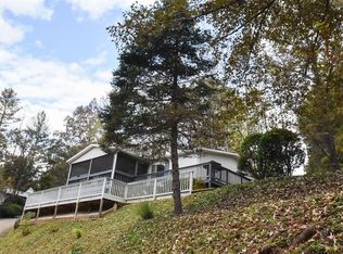 6 Old Sophie Rd, Franklin, NC 28734