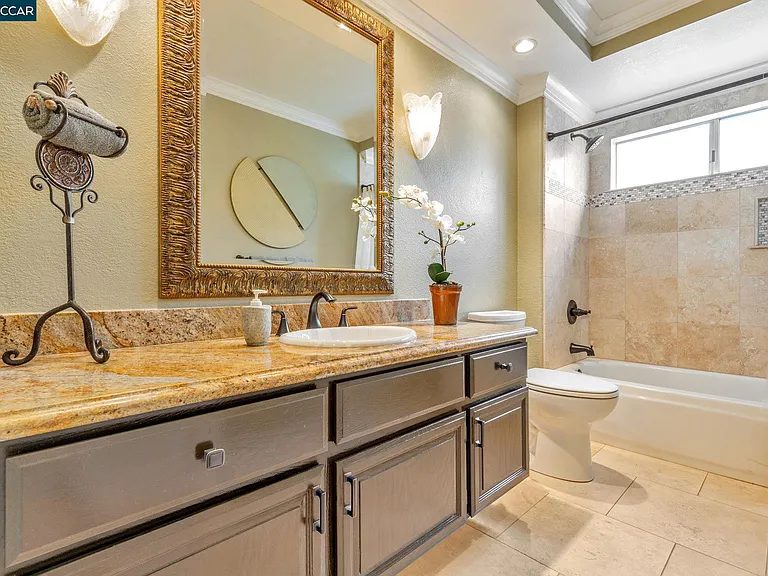 668 Sun Tree Ct — Photo 52