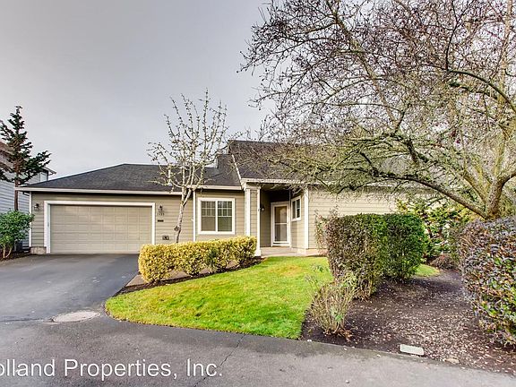 3rd image of 2435 NE 12th Way