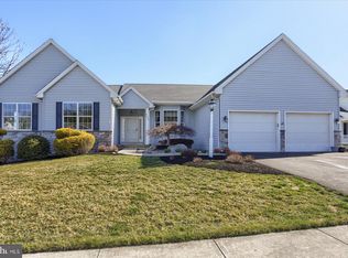 4032 Caissons Ct, Enola, PA 17025