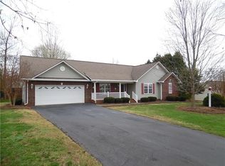 1628 Samaria Ln, Conover, NC 28613