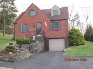 334 Franklin Dr, Pittsburgh, PA 15241