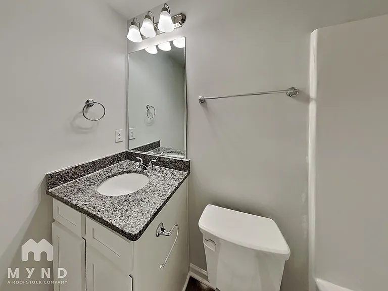 1826 Carrington Dr — Photo 16