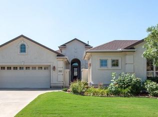 9917 Crestridge Dr, Denton, TX 76207