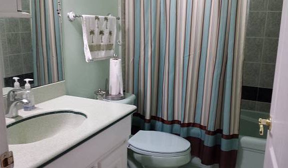 2nd image of 6212 NW 35th St