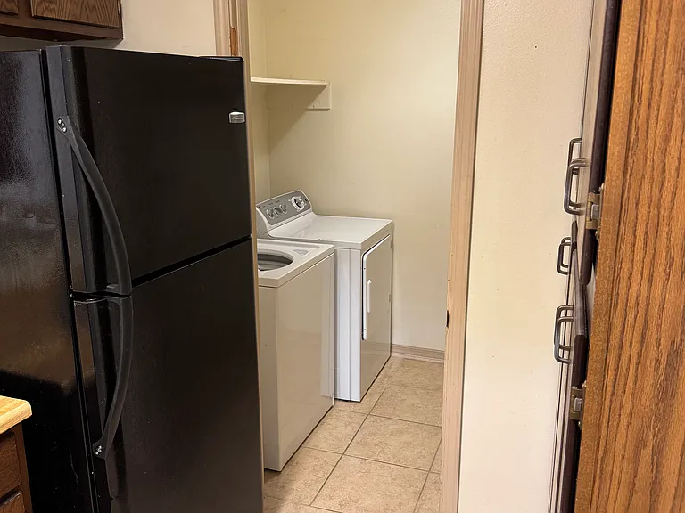 7051 Perkins Place Ct #B — Photo 10