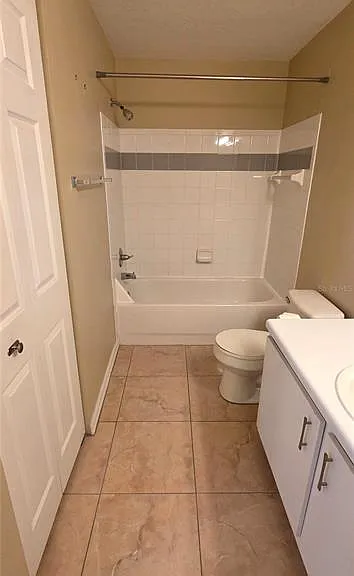 5618 Pinnacle Heights Cir #211 — Photo 34
