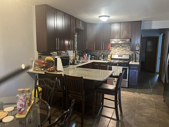 3rd image of 6151 S Keeler Ave
