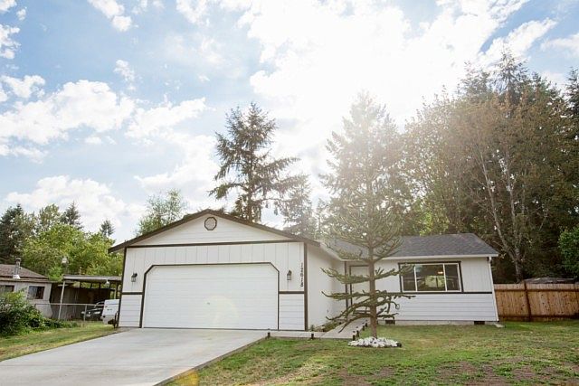 1st image of 12618 219th Ave E