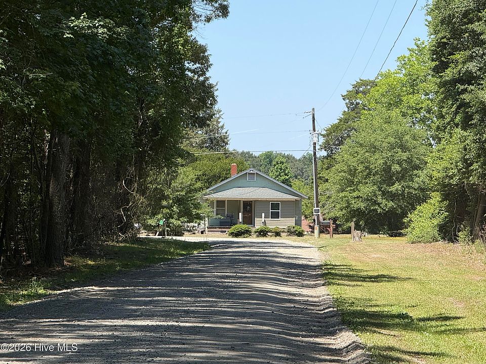 1st image of 142 Lester Lane Road