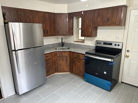 5th image of 2024 Carpenter Dr