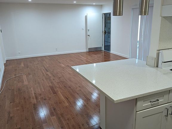 4th image of 1444 N Vista St APT 2