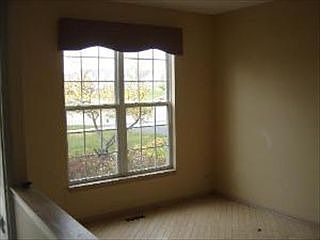 3rd image of 2148 Rossiter Pkwy
