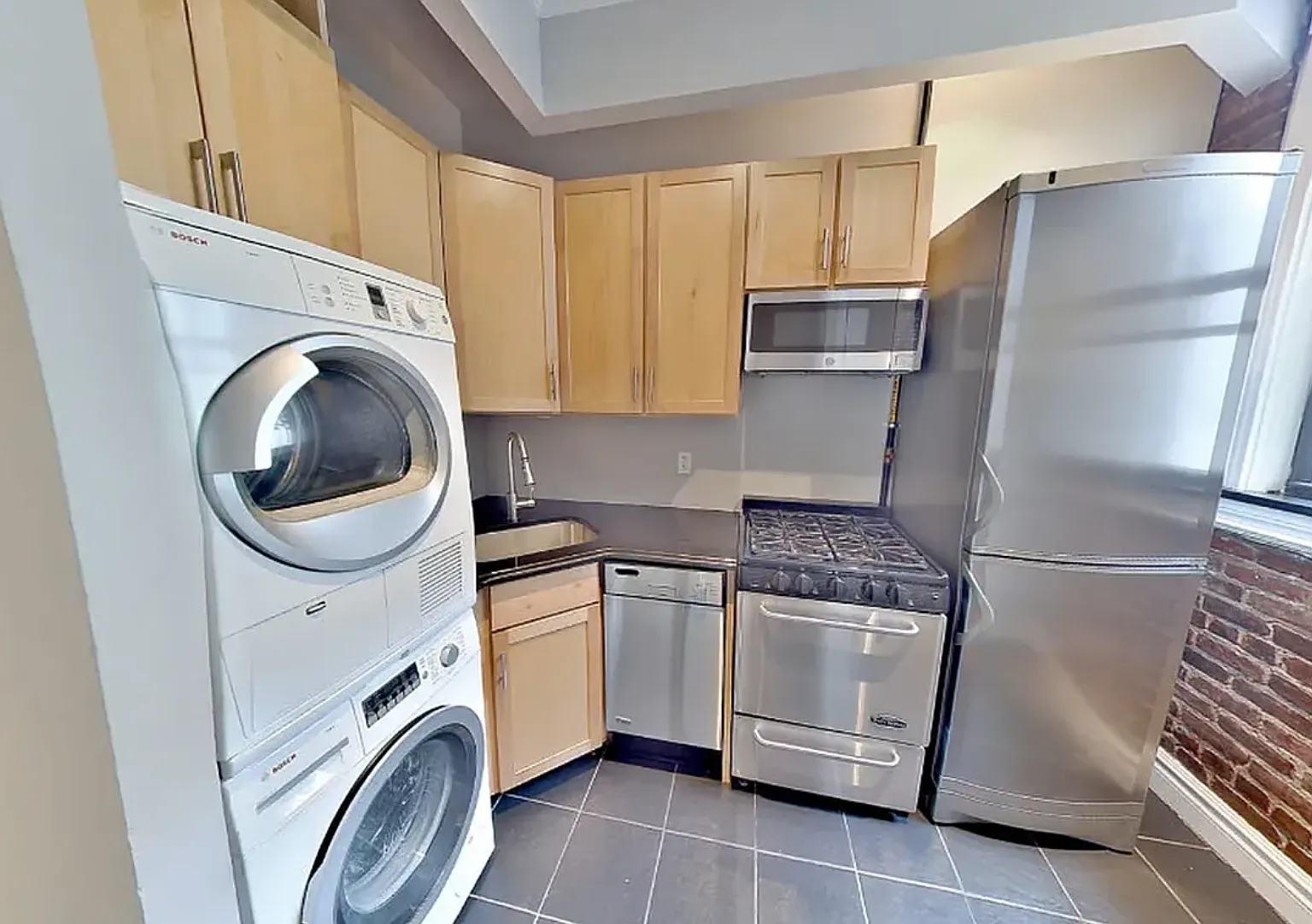 219 East 23rd Street — Photo 2