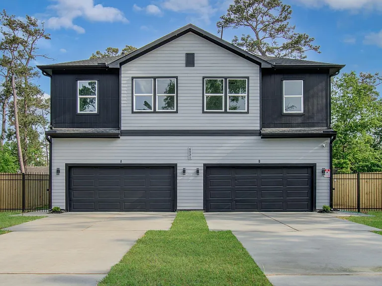6531 Rosemary Ln #B — Photo 1
