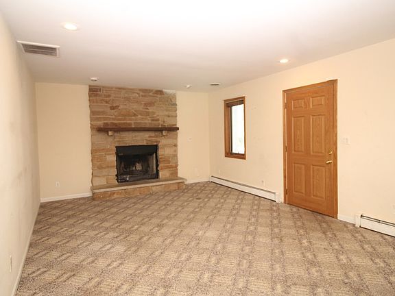 2nd image of 1209 N Broadway St