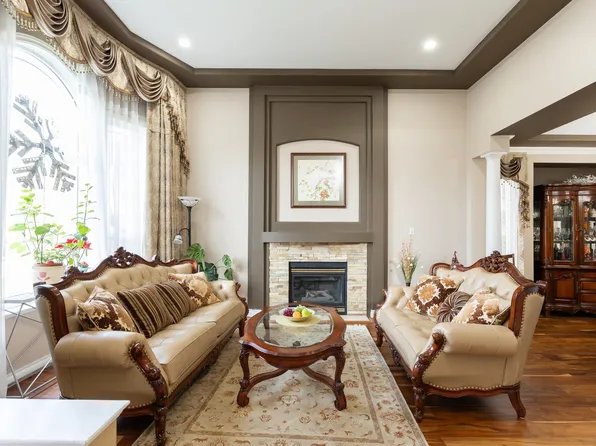 8370 168a St, Surrey, BC V4N 4T8