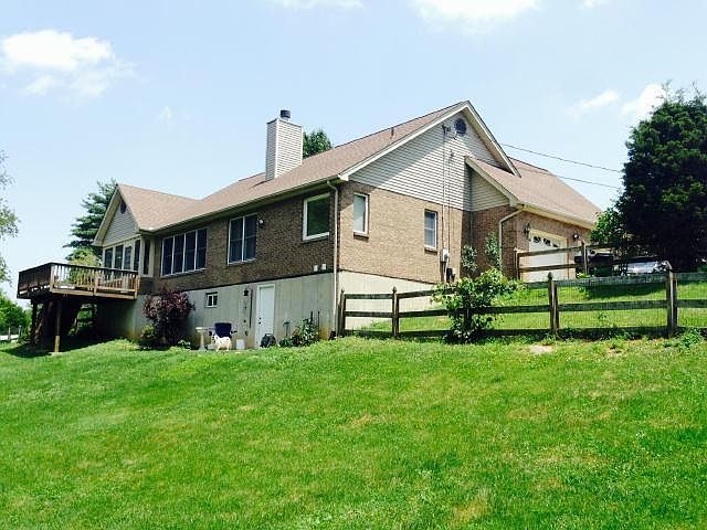 2nd image of 202 Pelly Rd