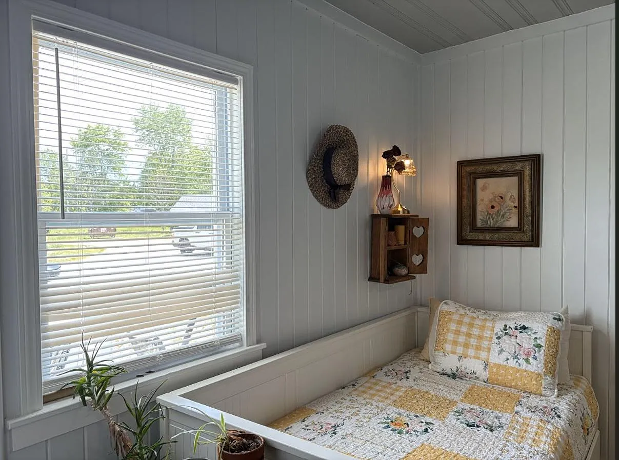 4066 Greenwich Rd - Unit 6 — Photo 1