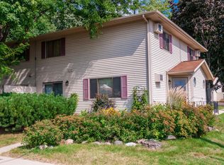 5 Meadow Run Dr SW APT C, Rochester, MN 55902