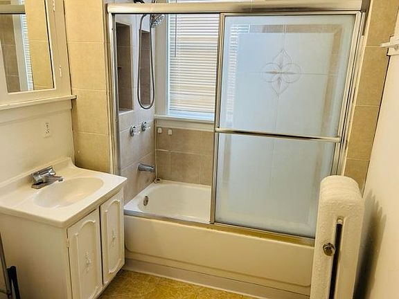 5th image of 1440 Miner St #2