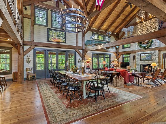 24th image of this home