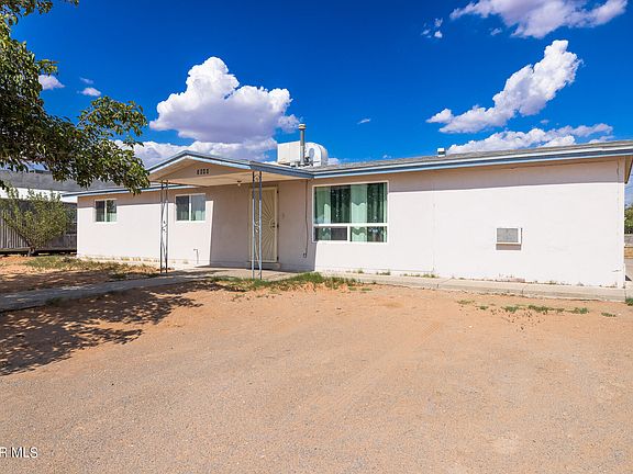 2nd image of 3848 Vista Del Este St