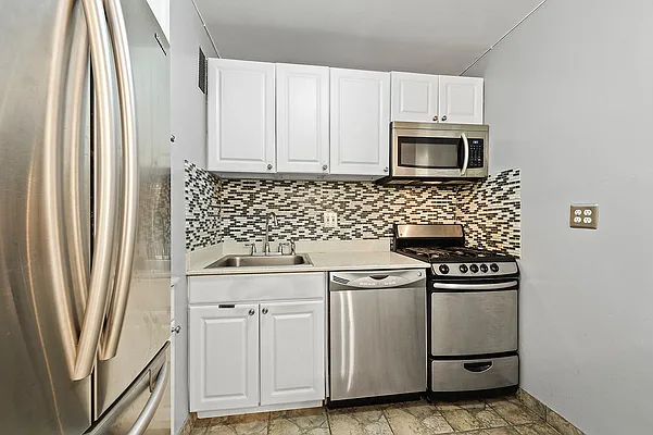 Rented by Compass | media 1