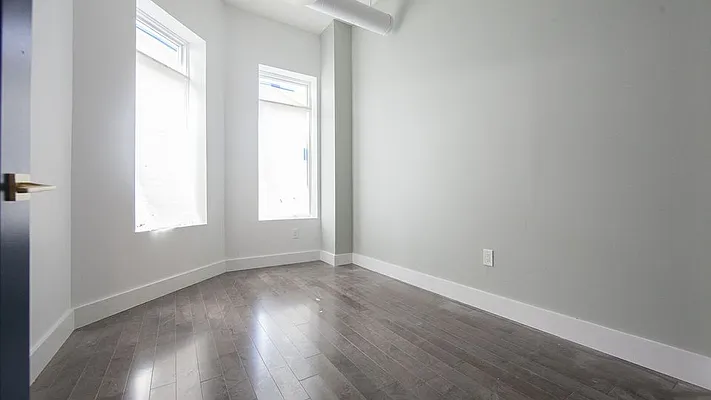 Rented by Jankos Group LLC | media 20