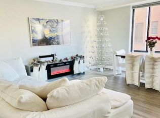 5112 Macarthur Blvd NW APT 101, Washington, DC 20016