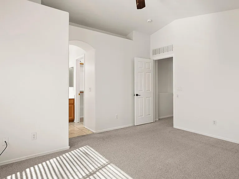 3297 E Warbler Rd — Photo 22