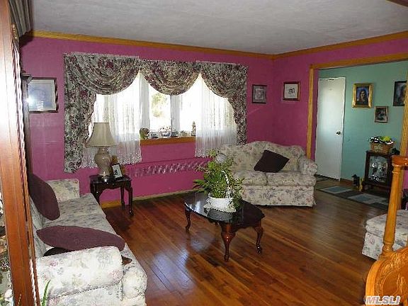 3rd image of 940 N Greene Ave