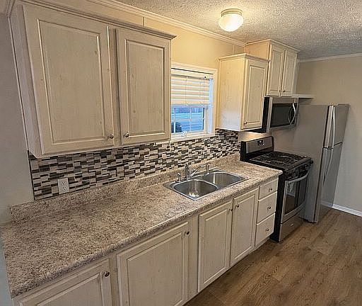 3rd image of 1350 E North St Lot 1