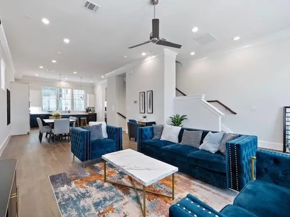 805 Bringhurst St, Houston, TX 77020