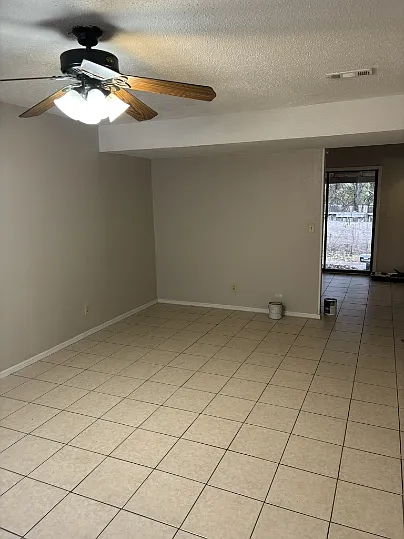 539 N Betty Jo Dr #1 — Photo 7