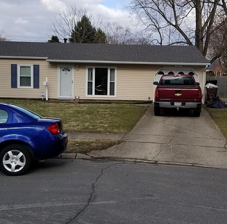 1st image of 168 Charles Ct