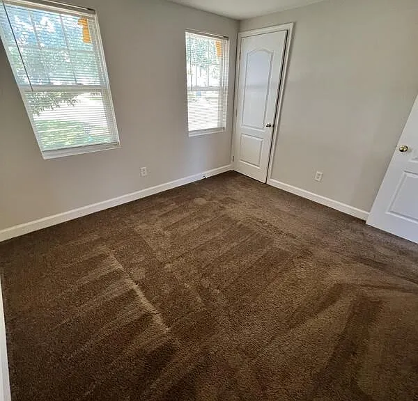 6890 Hawthorne St — Photo 12