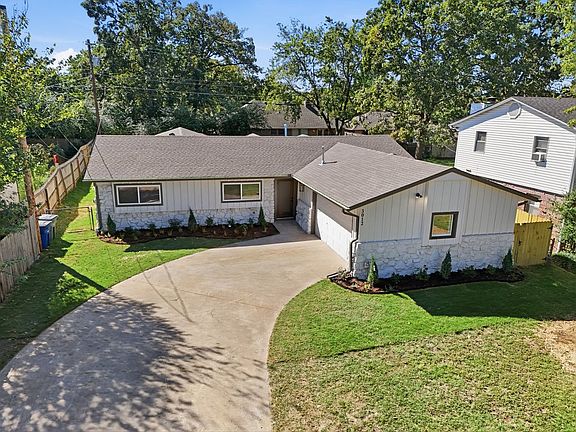 2nd image of 3012 W 56th St