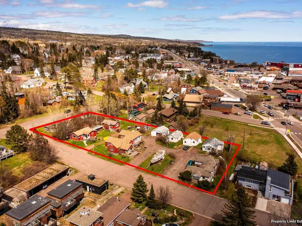 14 W 4th Ave, Grand Marais, MN 55604