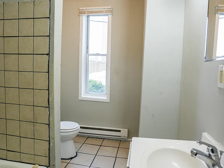 2864 Rayner Ave #2 — Photo 6