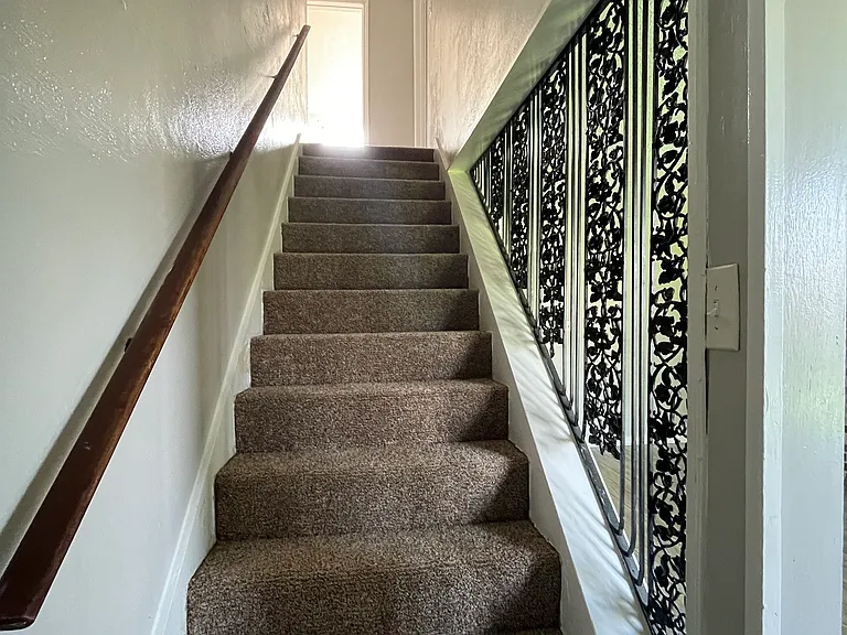 486 Mercury Dr — Photo 9