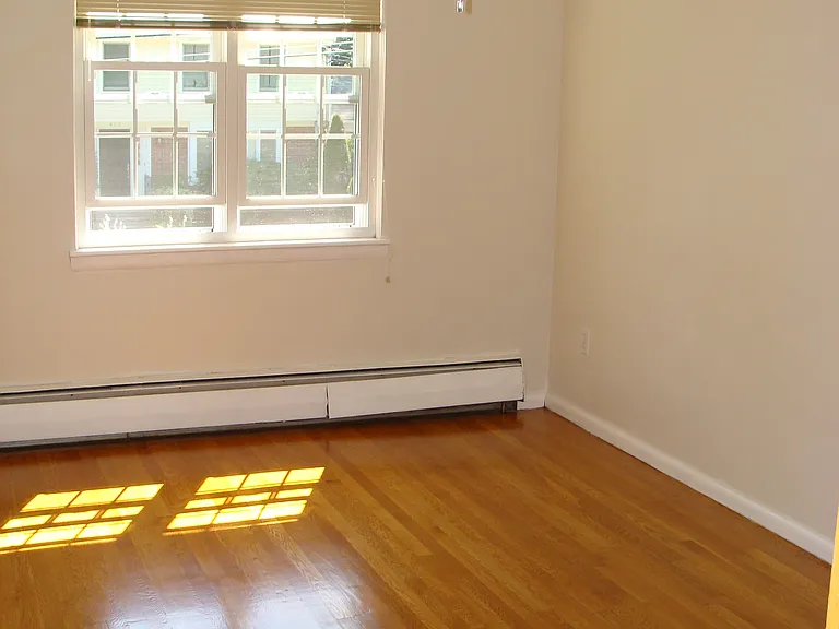 407 Lowell Ave — Photo 11