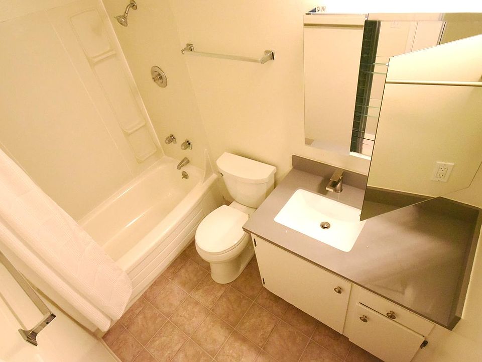 1st image of 609 E 23rd St APT 106
